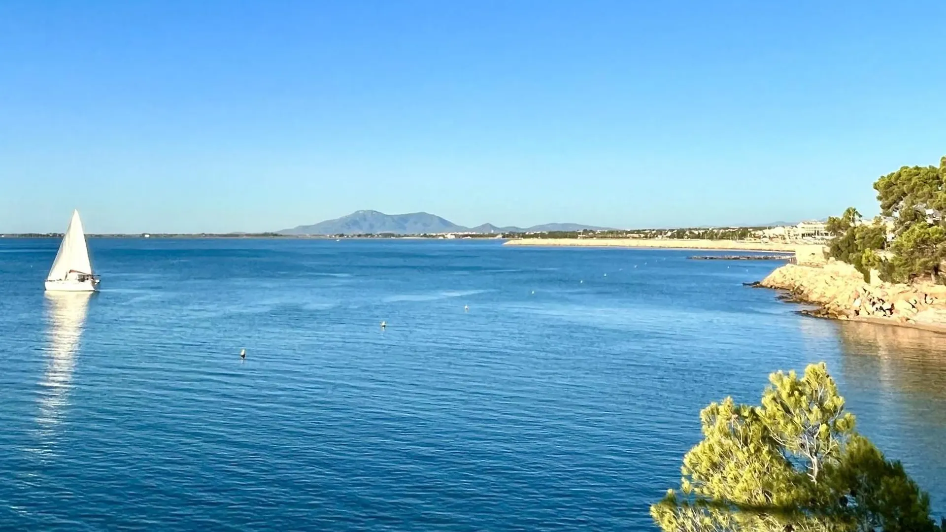 Villa Esperanza 4Bedroom Villa With Air-Conditioning & Private Swimming Pool L'Ametlla de Mar 0*,